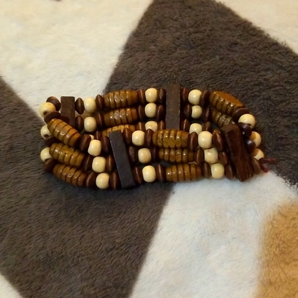 Beaded bracelet